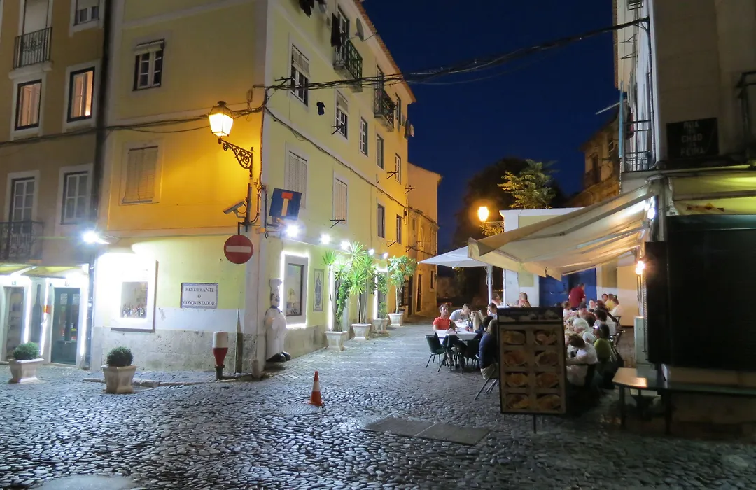 Castle Inn Lisbon Apartments-1